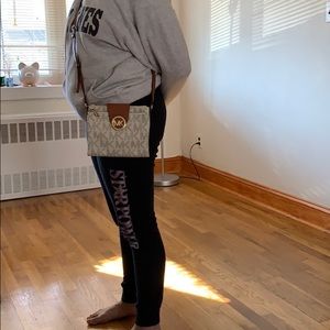 Michael Kors Crossbody Bag